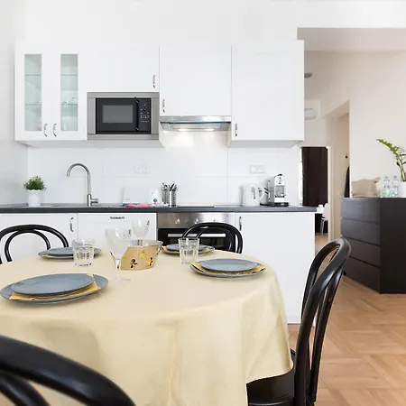 アパート Hanan's Benedikt *